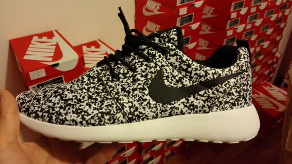 NIKE Roshe Run I PRINT PREMIUM Women-051